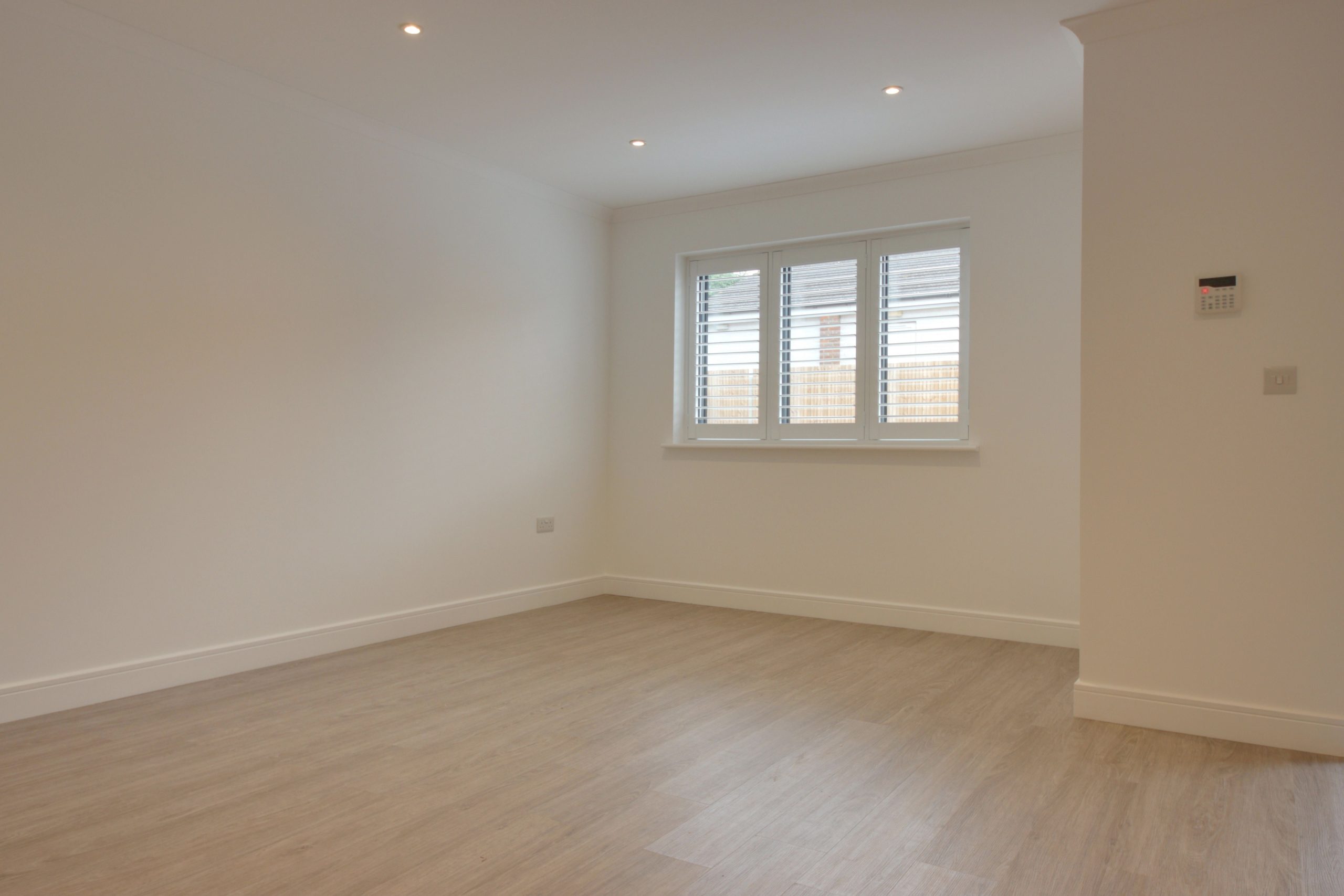 Lower Paddock Road, Oxhey Village, WD19 Browns