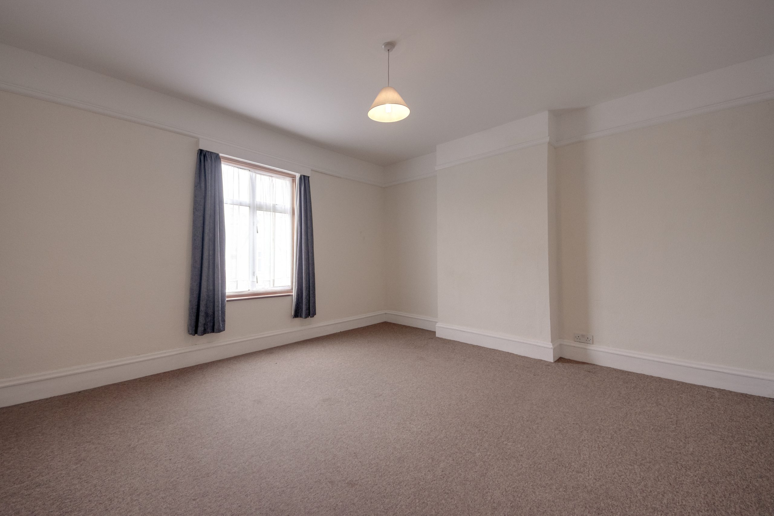 Bushey Hall Road, Bushey, WD23, photograph 6 of 11